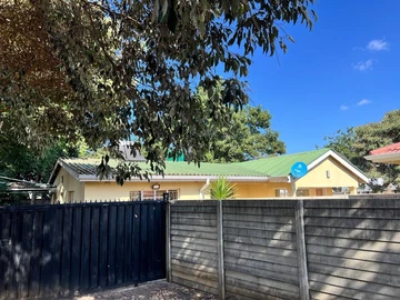 Borrowdale Brooke - Modern 3-Bedroom House for Rent